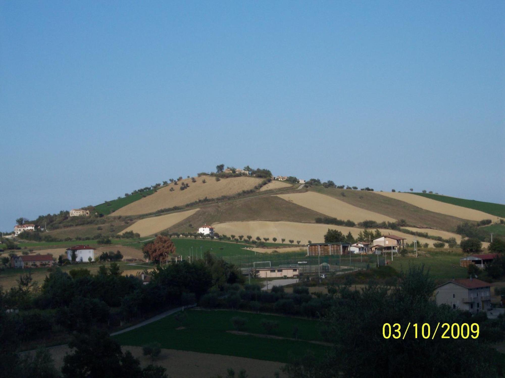 Agriturismo Il Vecchio Carro Campli Exterior photo